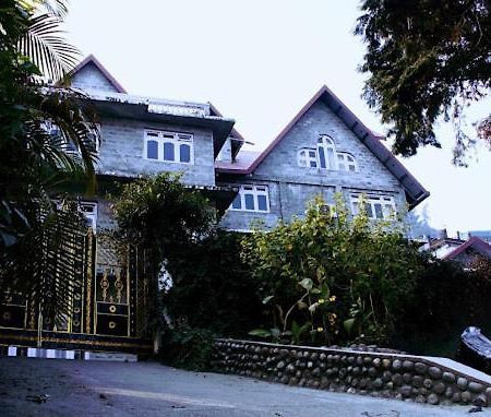 Artistic Greystone Dreams Hotel Kalimpong Bagian luar foto